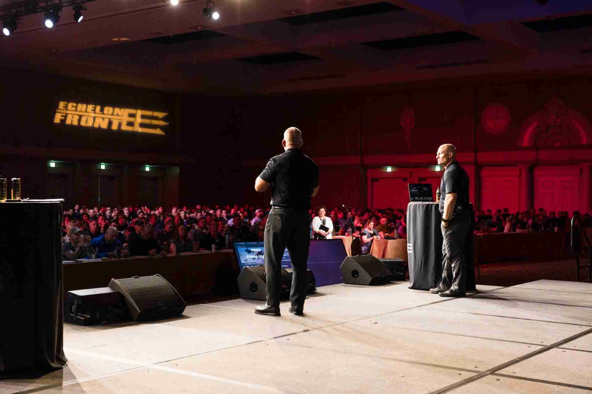 Muster 023